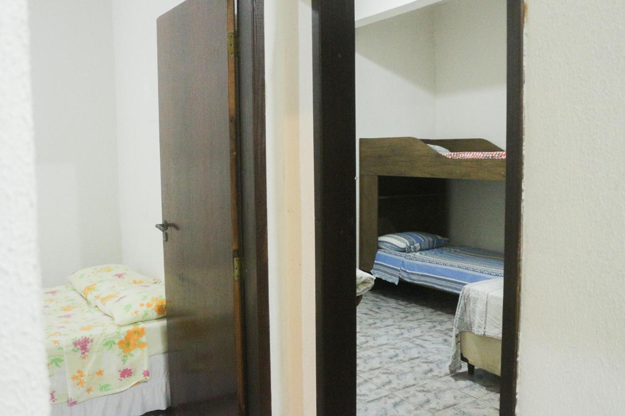 Apartamento Inteiro Central 2 Quartos E Kitnet Inteira 01 Quarto Ponta Grossa  Exterior foto